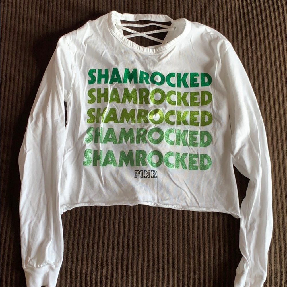 Long sleeve crop top